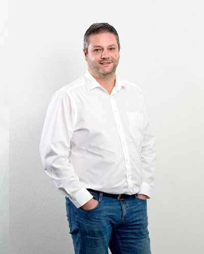 Portrait von Andreas Prosser.