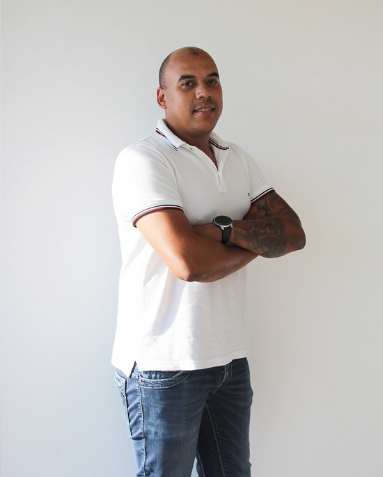 Portrait von Steve Luis.